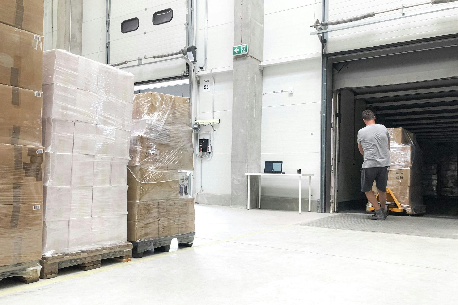 E-commerce logistics: How to receive goods
